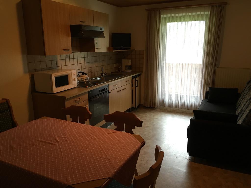 רדשטאדט Hubergut Appartements מראה חיצוני תמונה