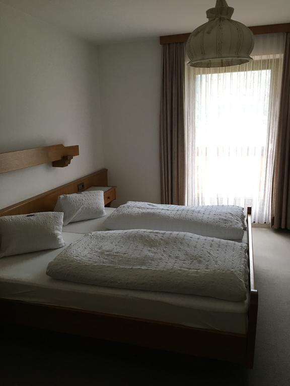 רדשטאדט Hubergut Appartements מראה חיצוני תמונה